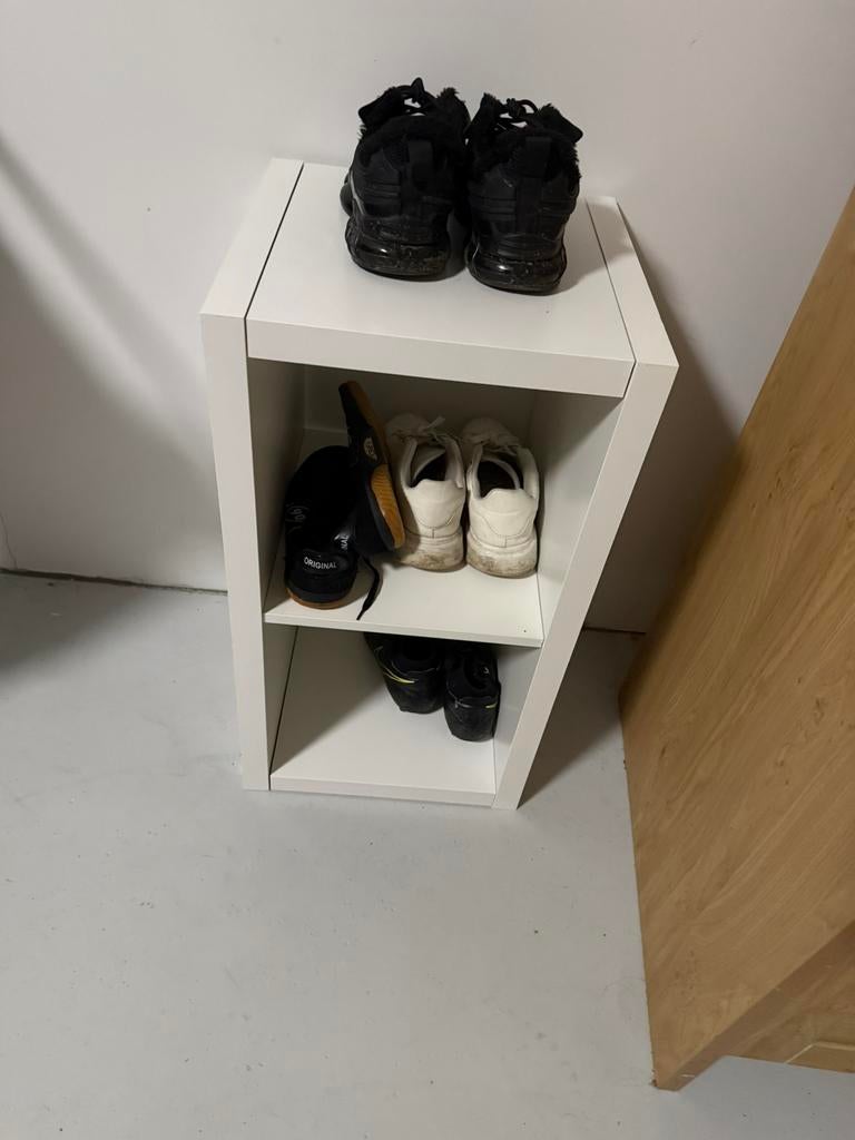 Schoenen kast, Ophalen, Zo goed als nieuw