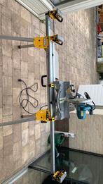 Makita afkortzaag incl zaagbok en zaagbladen, Ophalen, Zo goed als nieuw, Afkortzaag, 30 tot 70 mm