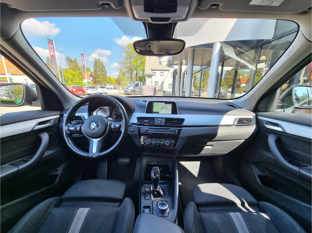 BMW X1 sDrive18i Executive Automaat | M-sport Int. | 100% De, Stof, Gebruikt, Euro 6, Zwart