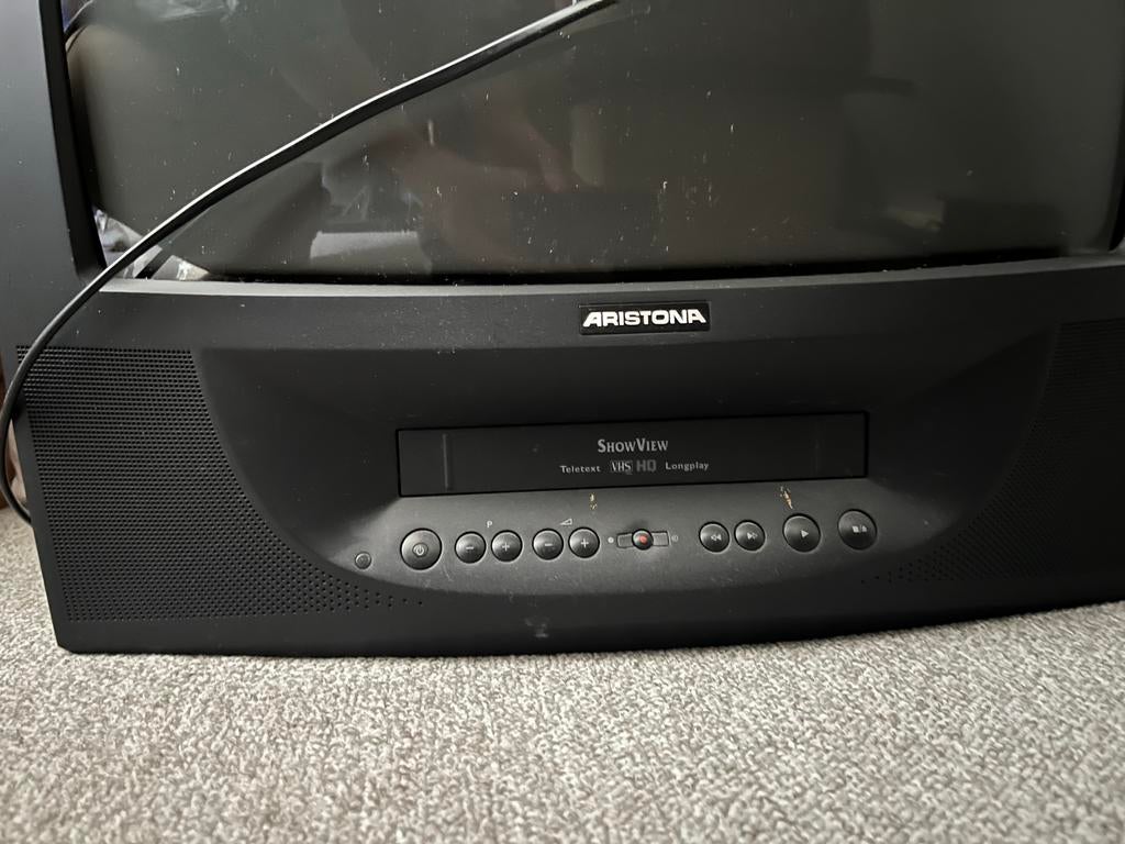 Aristona TV met ingebouwde videospeler, Ophalen, Gebruikt, 40 tot 60 cm, Aristona