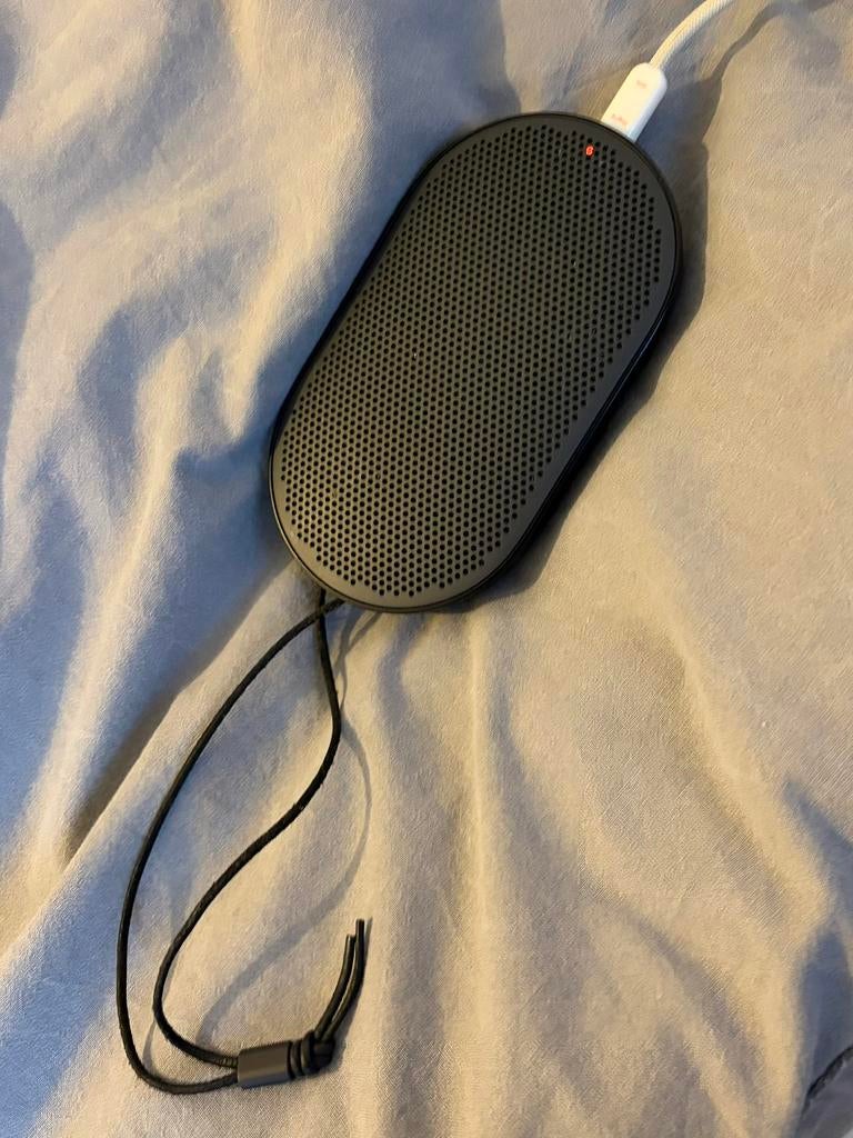 B&O Play Bluetooth Speaker Portable BeoPlay P2 Black, Audio, Tv en Foto, Luidsprekers, Ophalen of Verzenden, Minder dan 60 watt
