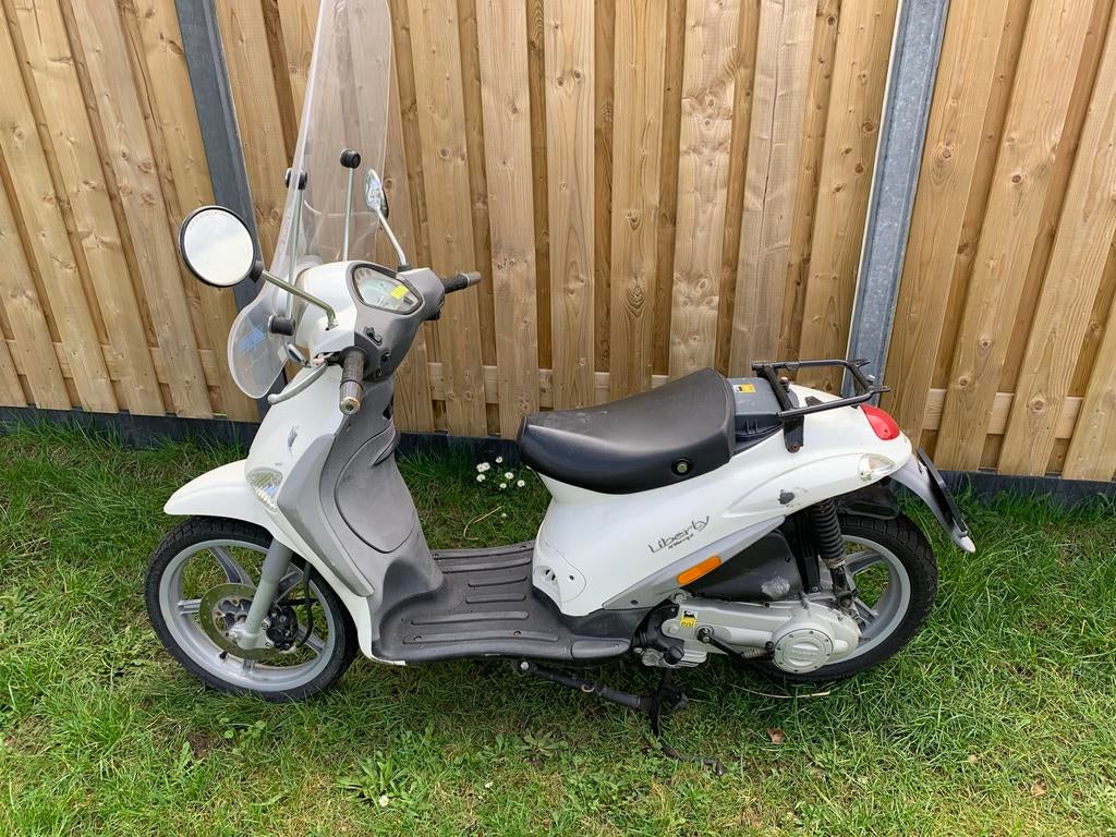 Piaggio Liberty Scooter - Juli 2015 - Rijdend weggezet, Ophalen of Verzenden, Gebruikt, Overige typen, Piaggio
