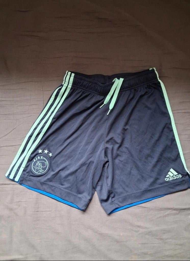 Zwarte Ajax korte broek - Maat M, Kleding | Heren, Sportkleding, Maat 48/50 (M), Zwart, Ophalen of Verzenden, Zo goed als nieuw