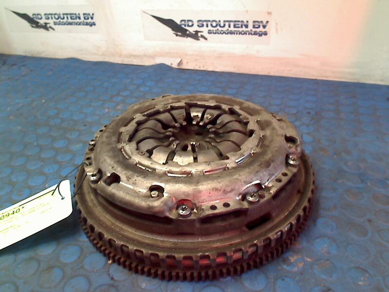 Koppelingsset Renault Megane III Grandtour (KZ) 2011, Gebruikt, Renault Deutschland AG, Dialog.deutschland@renault.de, Peter-Huppertz-Straße 5, Köln 51063, , Duitsland