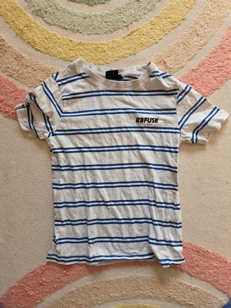 Wit blauw shirt name it lmtd maat 134 kleine vlekjes onderi, Kinderen en Baby's, Kinderkleding | Maat 134, Ophalen of Verzenden