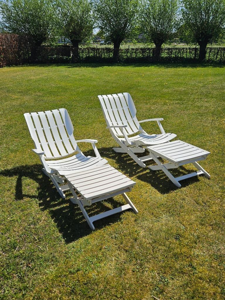 Grosfillex Boutique stoelen met voetensteun 2 x, Tuin en Terras, Tuinstoelen, Ophalen of Verzenden, Gebruikt, Kunststof, Verstelbaar
