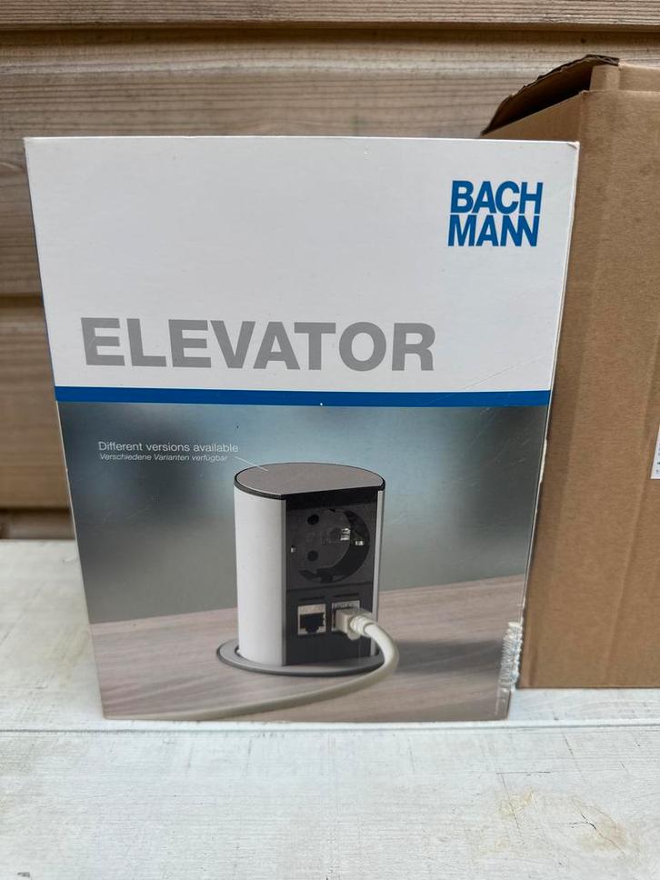 Bachmann Elevator Inbouwunit - Pop-up Stopcontact & USB, Doe-het-zelf en Verbouw, Elektra en Kabels, Nieuw, Stopcontact, Ophalen of Verzenden