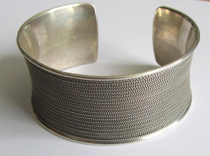 massief breed 925 zilveren armband klemarmband, 56 gr, Sieraden, Tassen en Uiterlijk, Antieke sieraden, Armband, Zilver, Ophalen