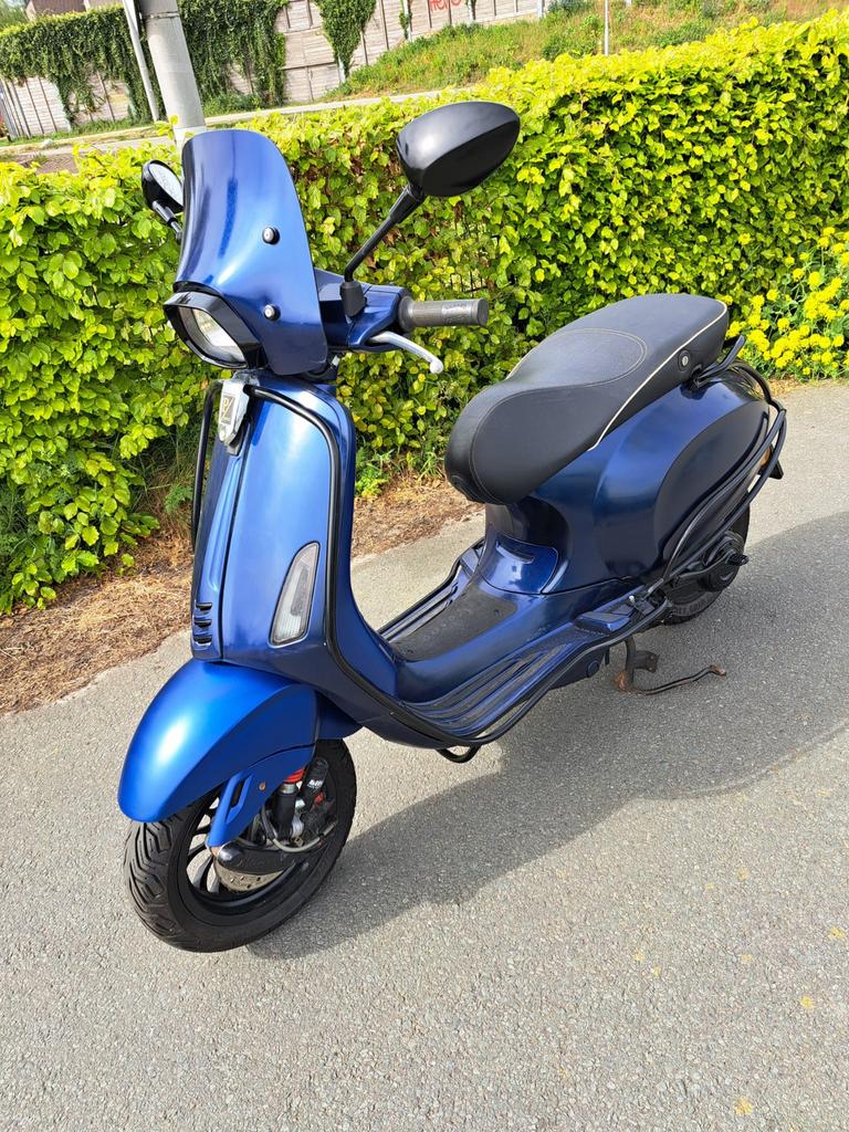 Vespa Primavera Sprint, Fietsen en Brommers, Scooters | Vespa, Ophalen, Gebruikt, Overige modellen, Maximaal 45 km/u