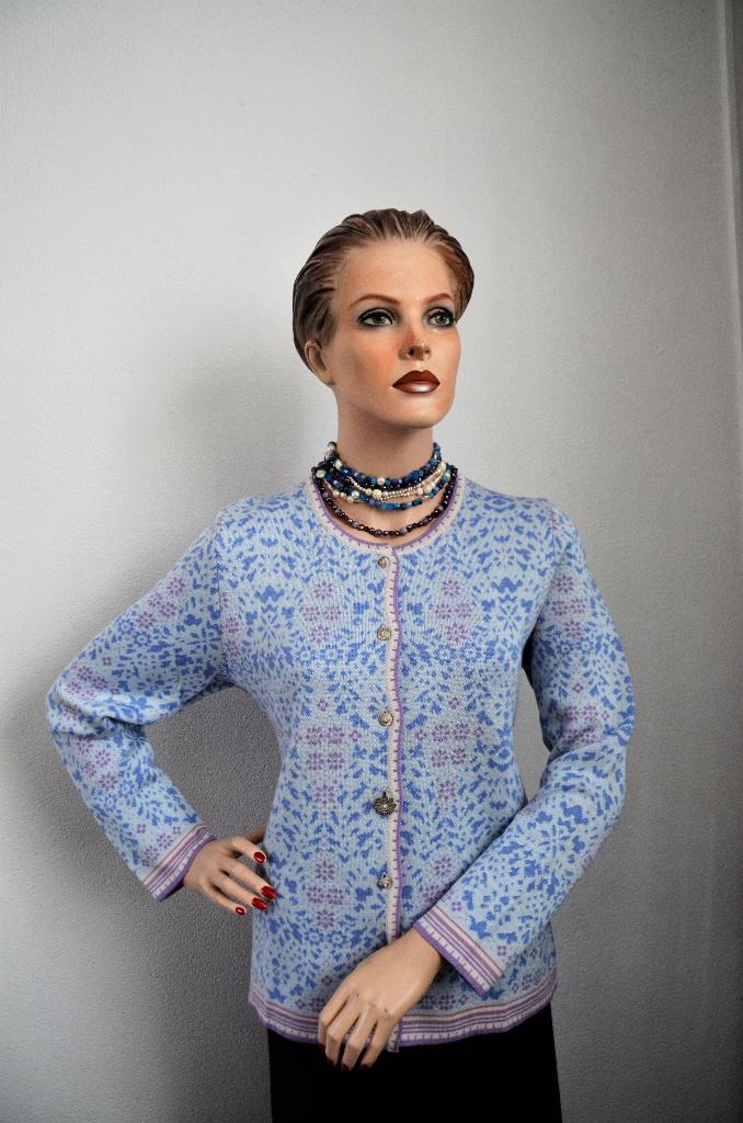 Oleana Vest XL Made in Norway, Kleding | Dames, Truien en Vesten, Ophalen of Verzenden, Nieuw, Maat 46/48 (XL) of groter, Overige kleuren