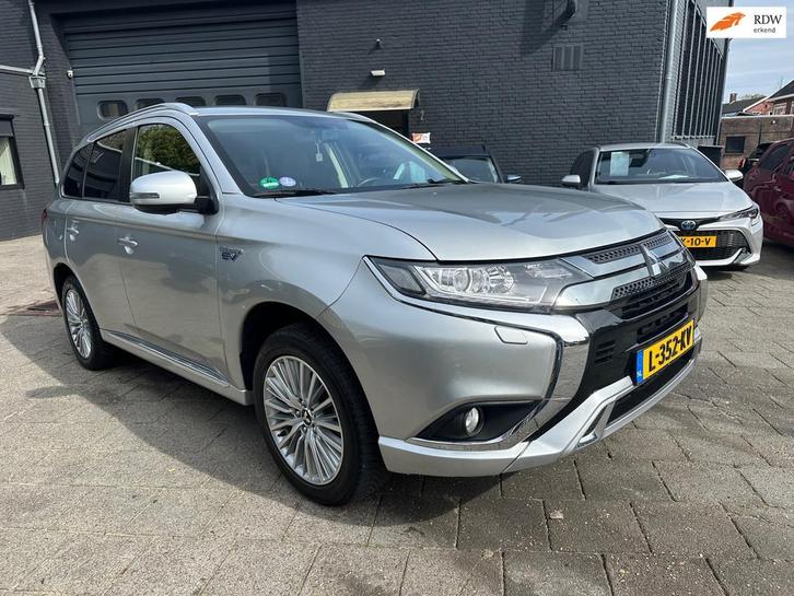 Mitsubishi Outlander 2.4 PHEV Intense|99000km|Afn. Trekhaak, Auto's, Mitsubishi, Bedrijf, Te koop, Outlander, 4x4, Achteruitrijcamera