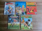 5 verschillende voetbalstripboeken, Boeken, Meerdere stripboeken, Ophalen of Verzenden, Gelezen