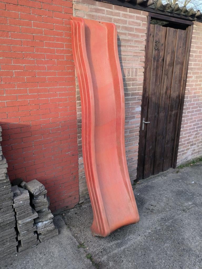 Rode glijbaan, 130 cm hoog, 220 cm lang, Ophalen, Gebruikt, Glijbaan, Aanbouwonderdeel