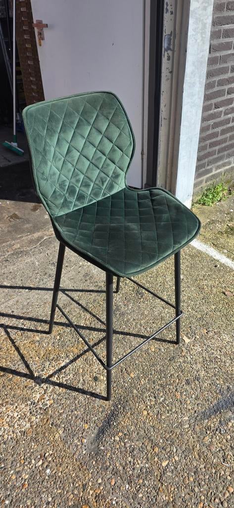 DS4U Ruby velvet groene barkruk met rugleuning 6x, Ophalen, 5 krukken of meer, Met voetsteun, 60 tot 90 cm