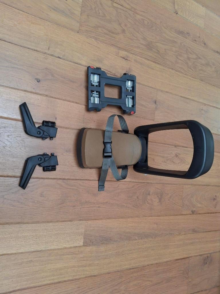 Iki fietsstoeltje, Fietsen en Brommers, Fietsaccessoires | Fietsstoeltjes, Achterzitje, Voetsteuntjes, Zo goed als nieuw, IKI