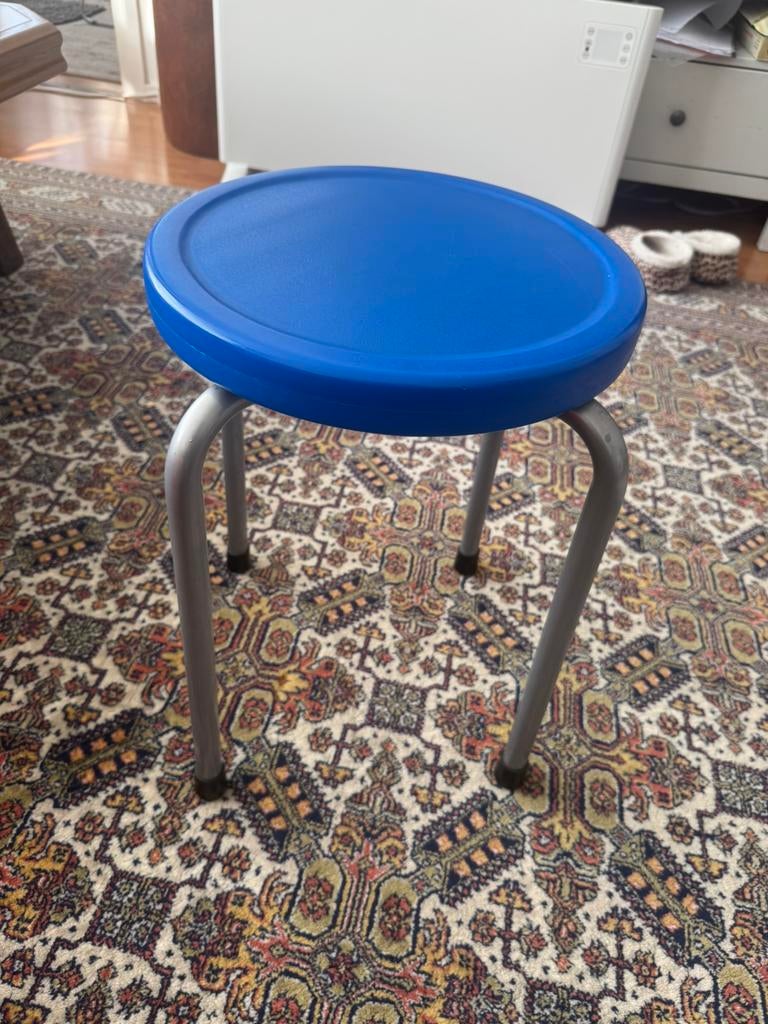 4 kruk te koop, Huis en Inrichting, Krukjes, Ophalen of Verzenden, Zo goed als nieuw, Kunststof