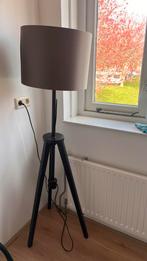 IKEA LAUTERS Staande lamp met bruine kap, Ophalen, Gebruikt, Hout, 100 tot 150 cm
