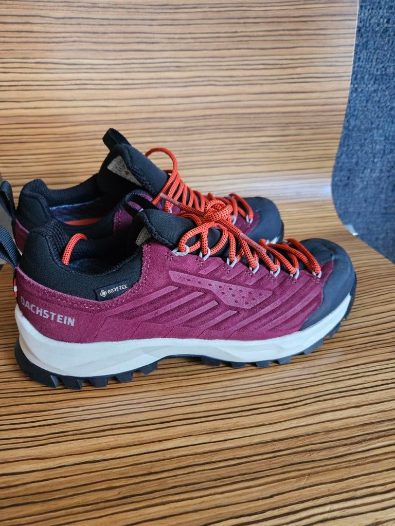 Dachstein dames wandelschoenen 37,5 in nieuwstaat, Overige typen, Nieuw, Overige sporten, Ophalen