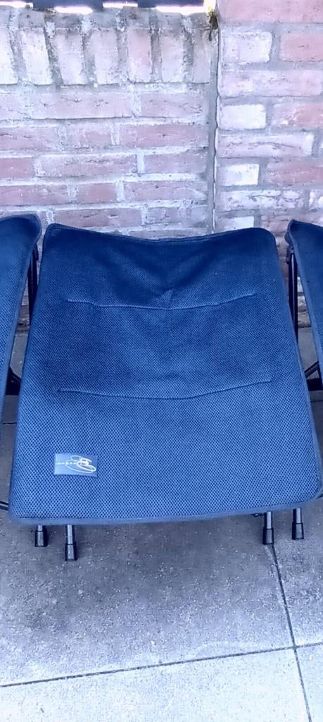 Voetensteun bardani, Caravans en Kamperen, Ophalen, Zo goed als nieuw, Campingmeubel-accessoire