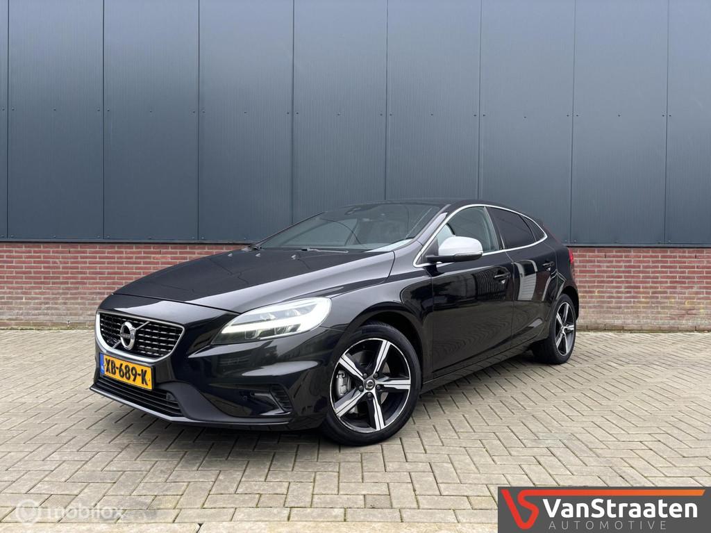 Volvo V40 1.5 T3 Polar+ Sport | R-Design | Pano| HK Audio, Auto's, Volvo, 4 cilinders, 700 kg, Zwart, Origineel Nederlands