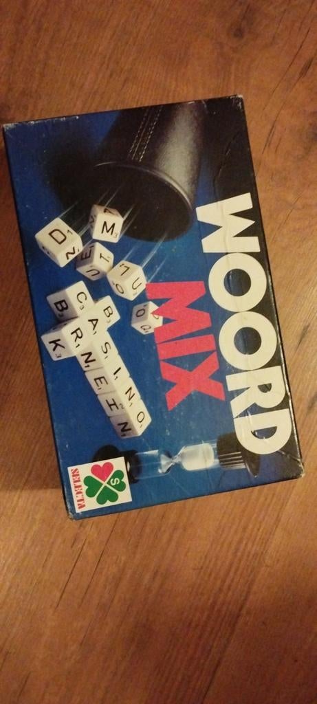 Woord Mix Gezelschapsspel - Selecta, Hobby en Vrije tijd, Denksport en Puzzels, Ophalen of Verzenden, Minder dan 500 stukjes, Gebruikt