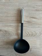 Opscheplepel kunststof zwart, Antiek en Kunst, Antiek | Bestek, Ophalen of Verzenden