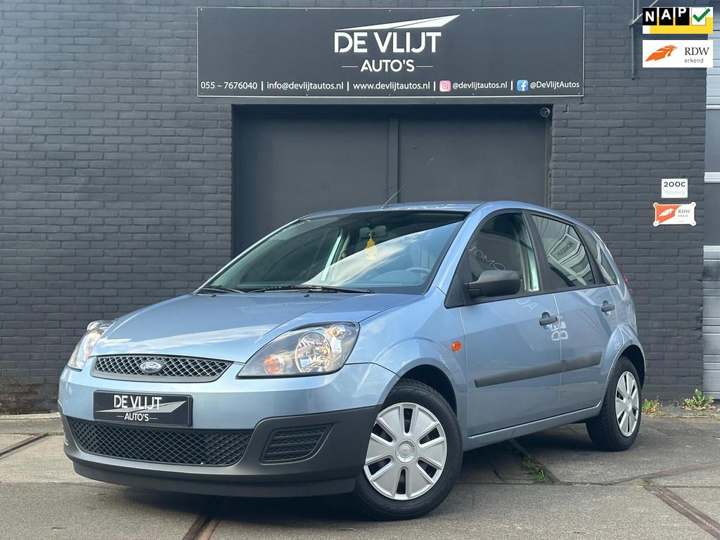 Ford Fiesta 1.3-8V Cool & Sound | Airco | Elek Raam | Radio, 1299 cc, Stof, Zwart, 4 cilinders