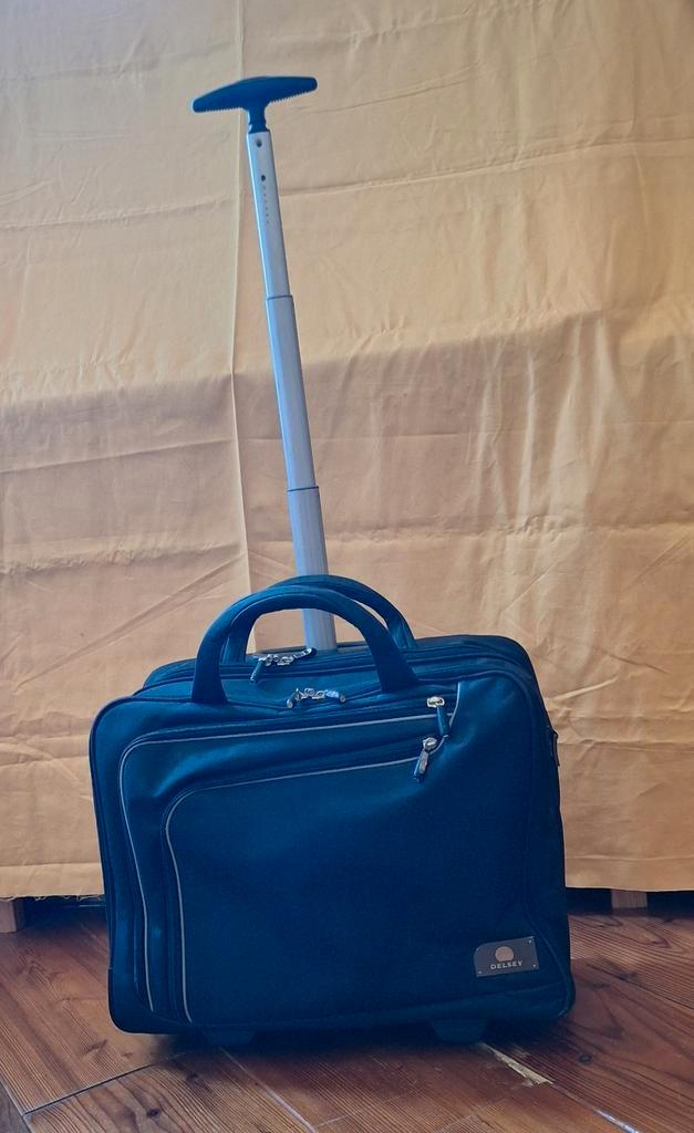 Delsey businesstrolley zakentas laptoptas pilotentas wielen, Computers en Software, Laptoptassen, Trolleytas, Ophalen