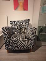 Opvallende fauteuil met zebraprint, Huis en Inrichting, Ophalen, Gebruikt, Modern, Eclectisch, Zwart