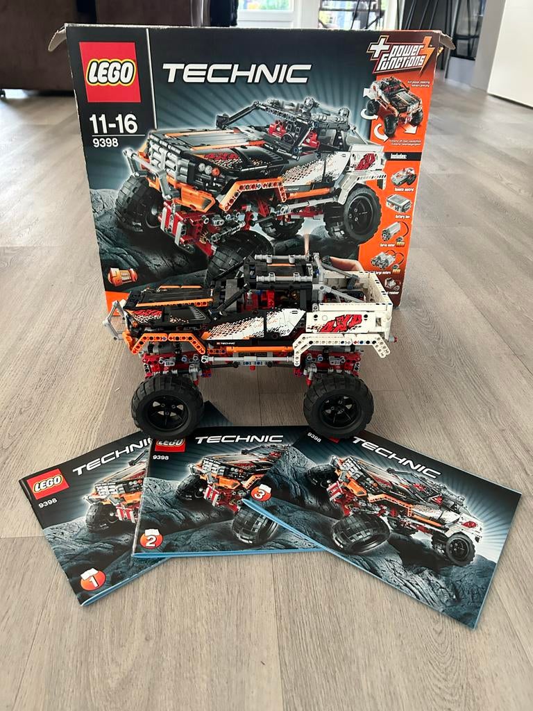 Lego Technic 4x4 Off-road racewagen 9398 MET DOOS EN BOEKJES, Gebruikt, Lego, Ophalen of Verzenden, Complete set