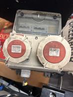 Krachtstroomkast 16a en 32a, Ophalen, Zo goed als nieuw, Stopcontact