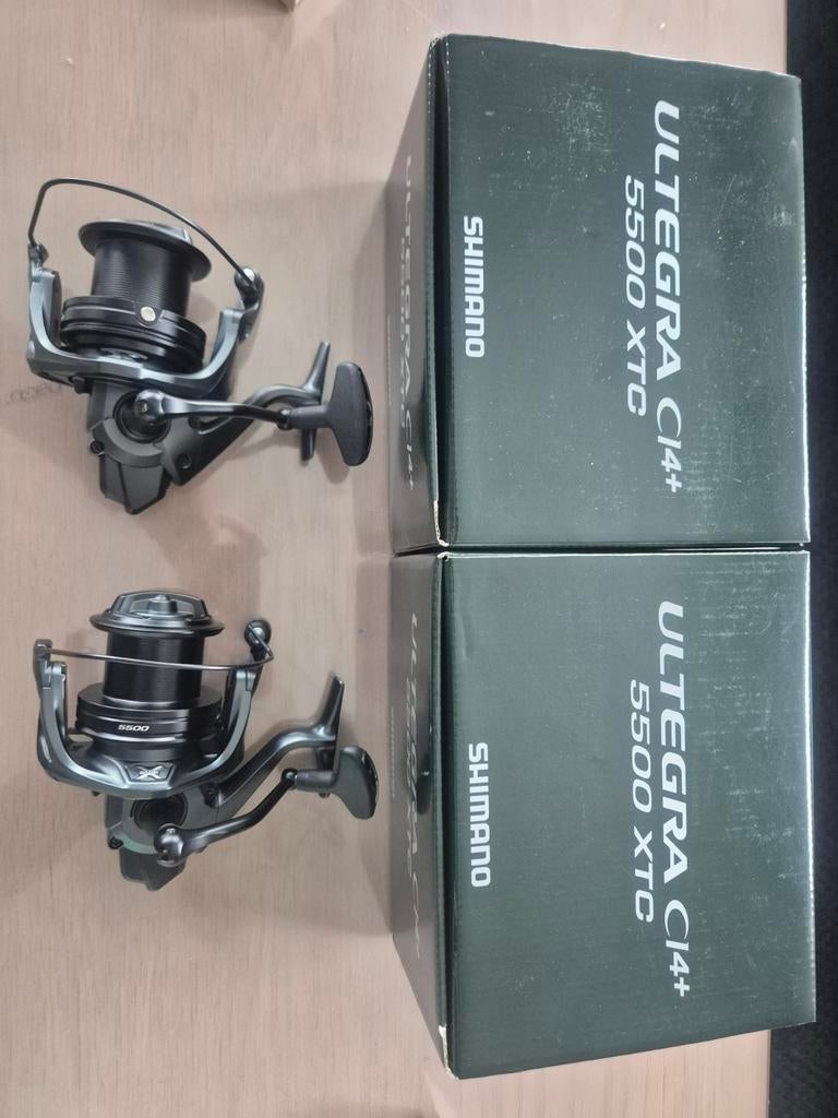 Shimano Ultegra Ci4 5500 XTC met doos en line reducer, Ophalen of Verzenden, Zo goed als nieuw, Molen