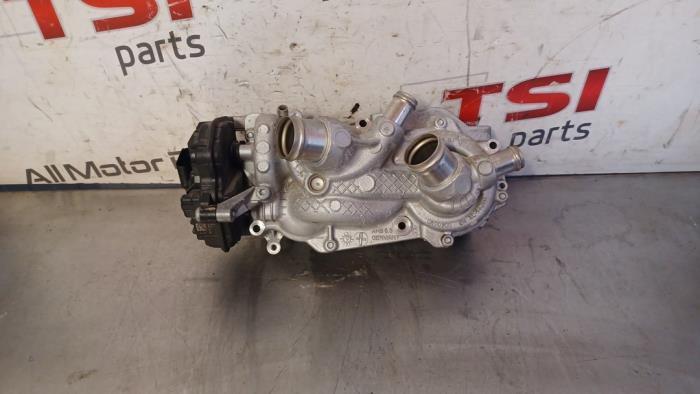 Thermostaathuis van een Volkswagen Golf Sportsvan, Auto-onderdelen, Overige Auto-onderdelen, Volkswagen, Gebruikt, 3 maanden garantie