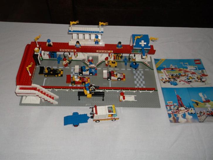 lego 6395 victory lap raceway, Kinderen en Baby's, Speelgoed | Duplo en Lego, Gebruikt, Lego, Complete set, Ophalen of Verzenden