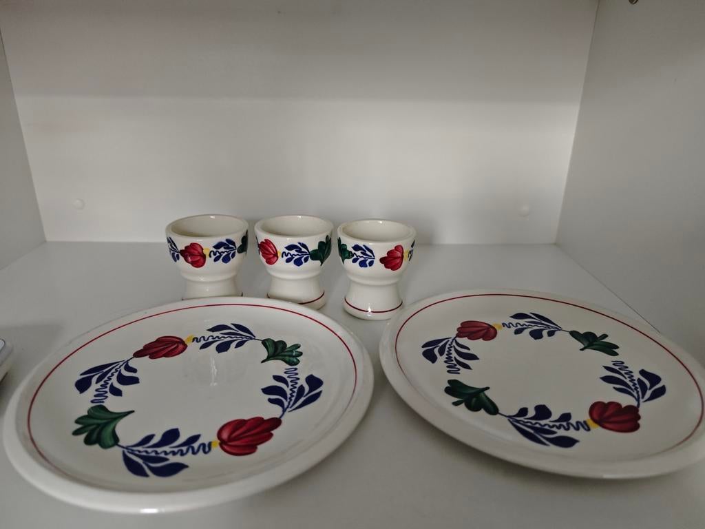Boerenbont eierdopjes en gebaksbordjes, Huis en Inrichting, Keuken | Servies, Ophalen, Zo goed als nieuw, Bord(en), Aardewerk