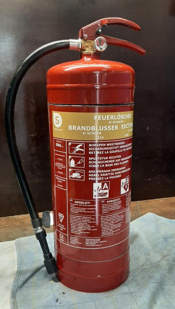 Brandblusser kasje., Huis en Inrichting, Brandblussers en Brandkasten, Ophalen of Verzenden