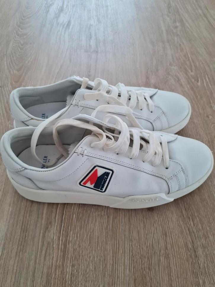 Moncler sneakers maat 44, Kleding | Heren, Schoenen, Gedragen, Sneakers of Gympen, Wit, Verzenden