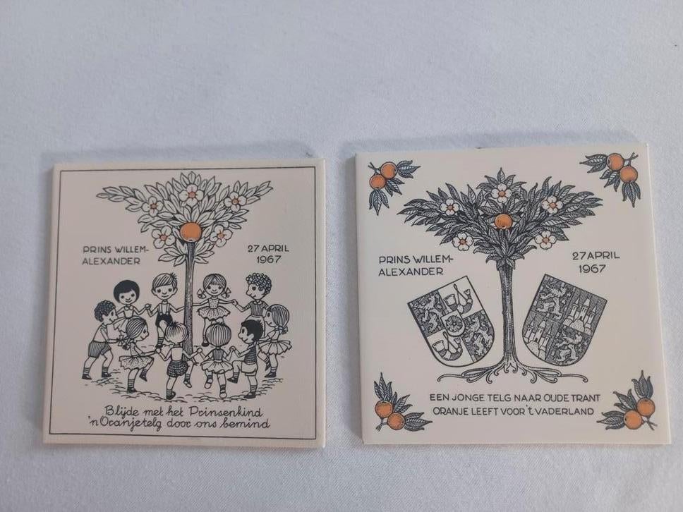 2 tegeltjes koninklijk huis, Verzamelen, Koninklijk Huis en Royalty, Ophalen of Verzenden, Zo goed als nieuw, Overige typen
