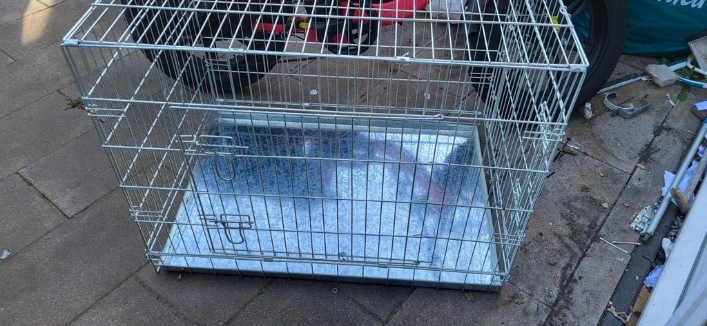 Mooi honden bench maat 92x63x71 cm, Ophalen, Zo goed als nieuw, 110 cm of meer, Minder dan 65 cm