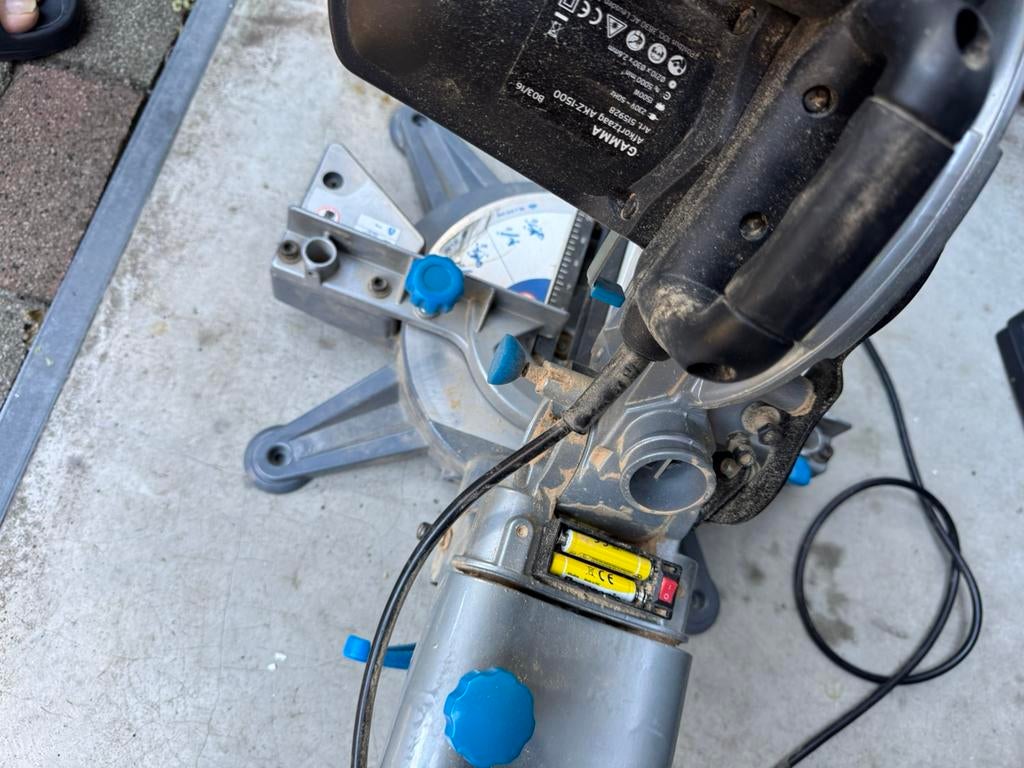 GAMMA Afkortzaag AKZ-1500, Ophalen of Verzenden, Zo goed als nieuw, Overige typen