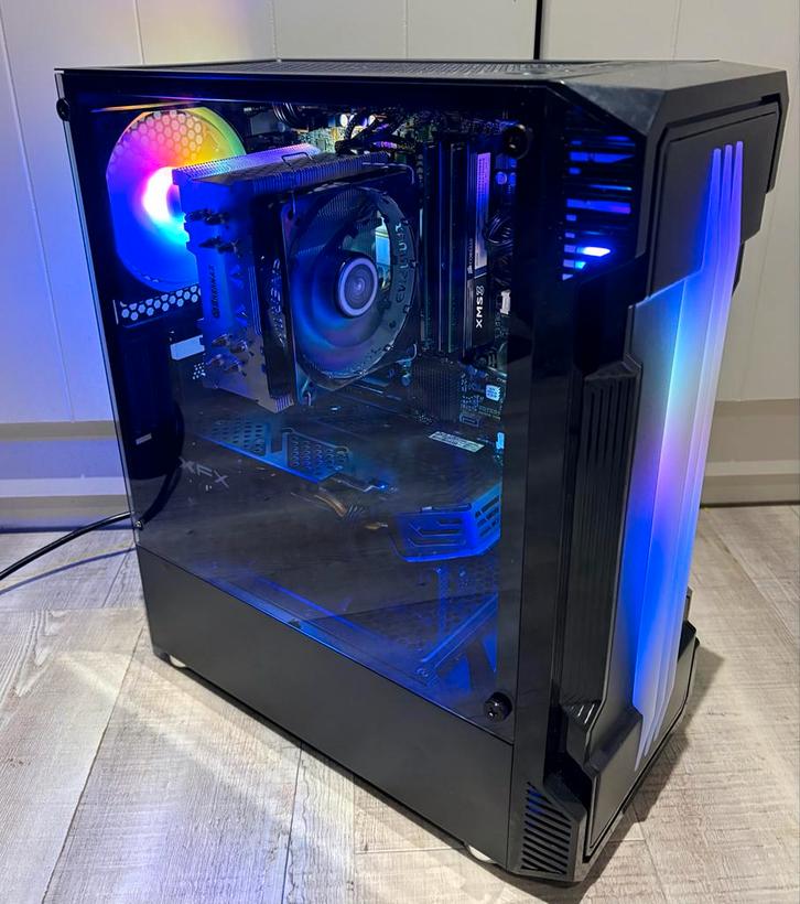 Game Pc, Computers en Software, Desktop Pc's, Zo goed als nieuw, 3 tot 4 Ghz, HDD, SSD, 16 GB, Met videokaart, Gaming, Ophalen