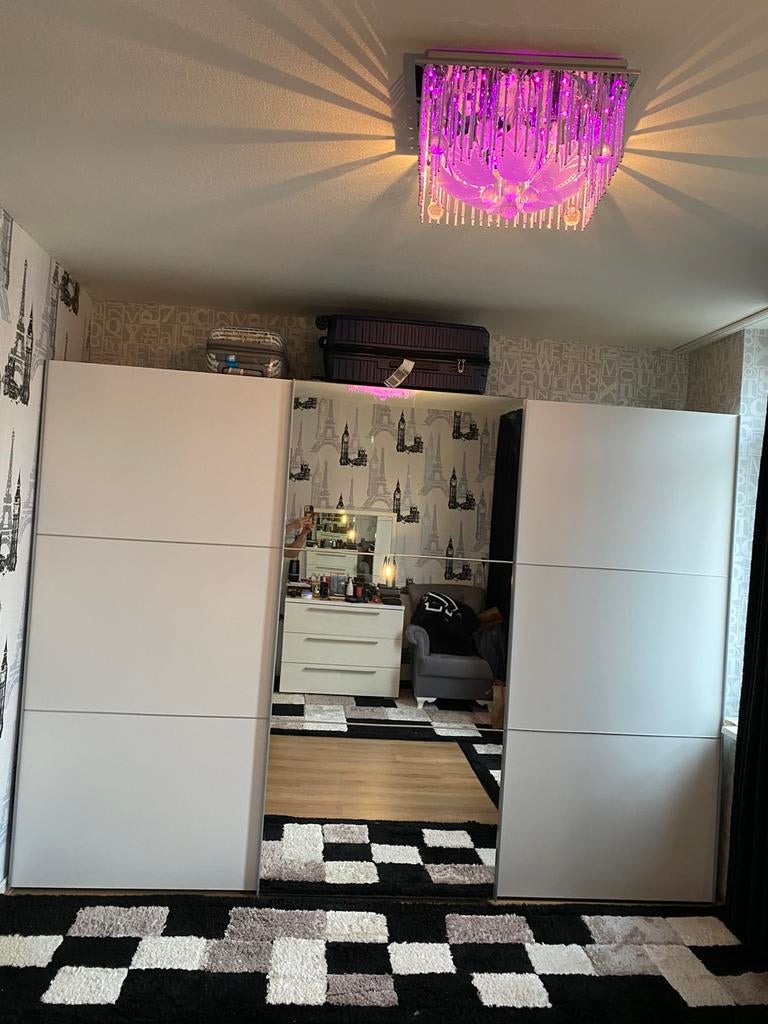 Kledingkast met schuifdeuren MDF HOUT, Huis en Inrichting, Kasten | Kledingkasten, 200 cm of meer, Zo goed als nieuw, 200 cm of meer