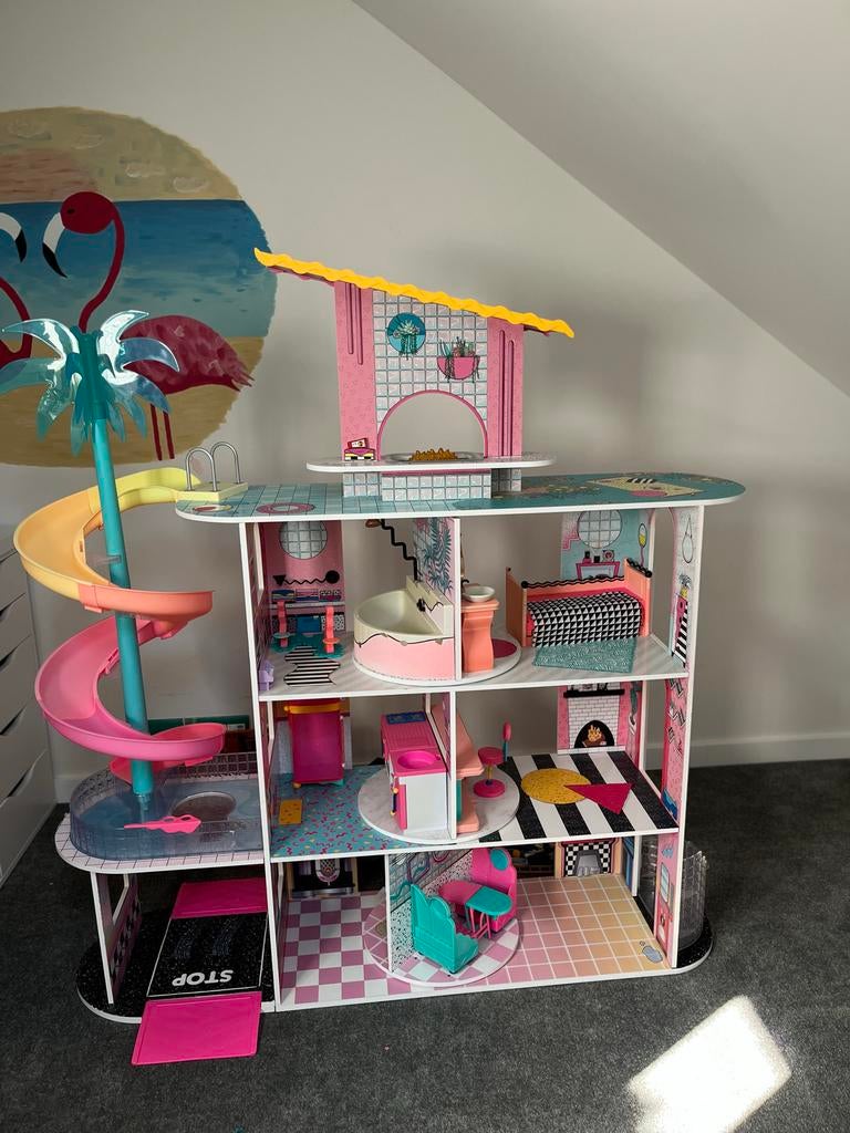 L.O.L. Surprise! Huis en Camper, Kinderen en Baby's, Speelgoed | Poppenhuizen, Ophalen, Gebruikt, Poppenhuis