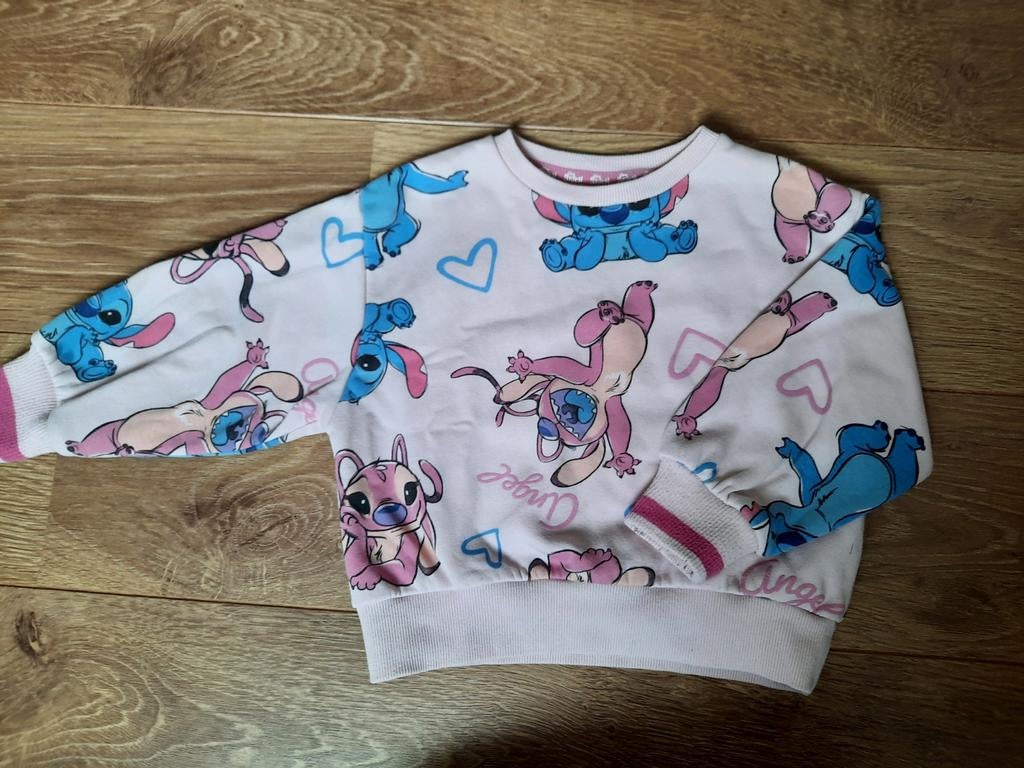Stitch en Angel trui maat 110, Kinderen en Baby's, Kinderkleding | Maat 110, Ophalen of Verzenden