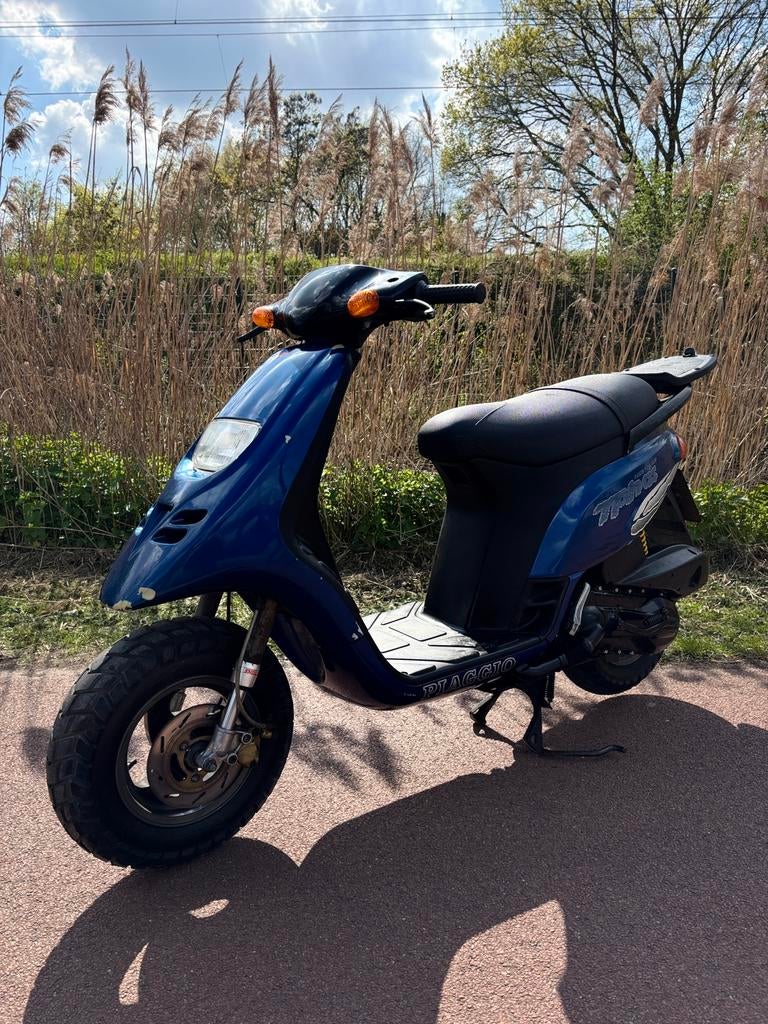 Piaggio typhoon 125cc, Fietsen en Brommers, Scooters | Piaggio, Ophalen, Zo goed als nieuw, Overige modellen