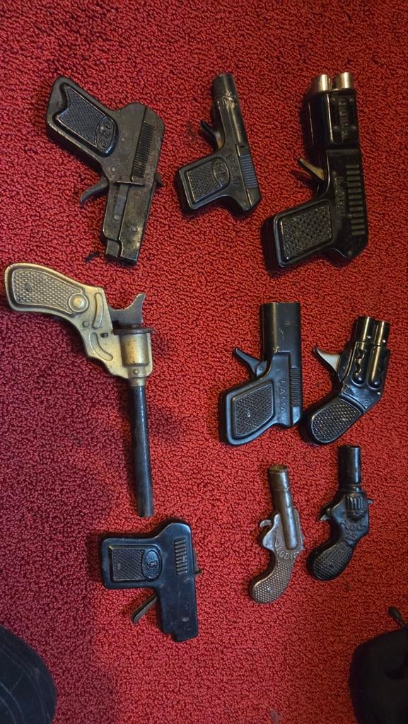 Antieke klappertjespistool en knalkurkpistool, Verzamelen, Speelgoed, Ophalen of Verzenden, Gebruikt