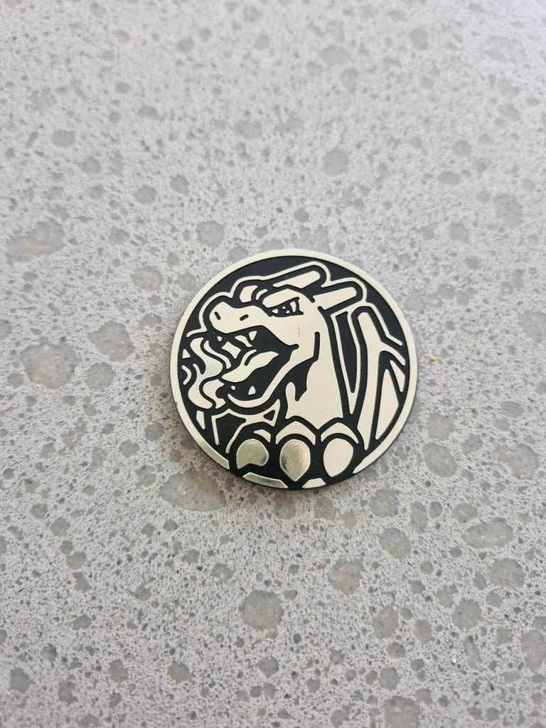 Charizard Pokémon munt - Zeldzame verzamelmunt, Ophalen of Verzenden, Zo goed als nieuw, Overige typen