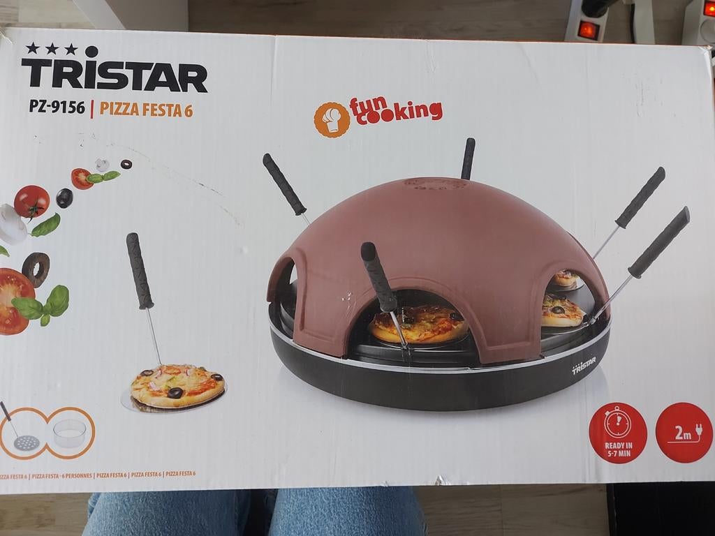 Tristar PZ-9156 Pizza Festa 6, Ophalen