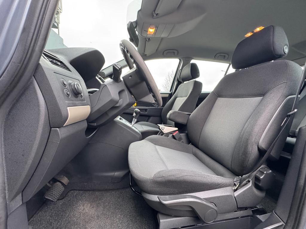 Opel Zafira 2.2 Temptation AUT|AIRCO|CRUISE|7p.|V-A PDC|NAVI, Auto's, Opel, Stof, Gebruikt, 4 cilinders, 150 pk