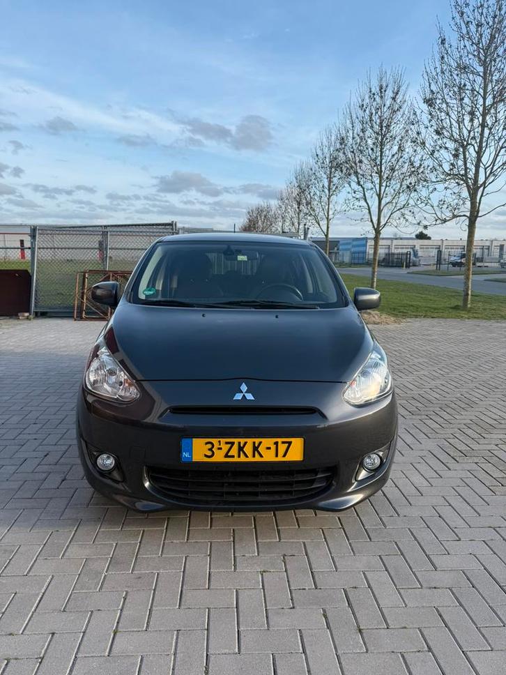 Mitsubishi Space Star 1.0 MPI 52KW 2015 Grijs, Auto's, Mitsubishi, Bedrijf, Space Star, ABS, Airbags, Airconditioning, Boordcomputer